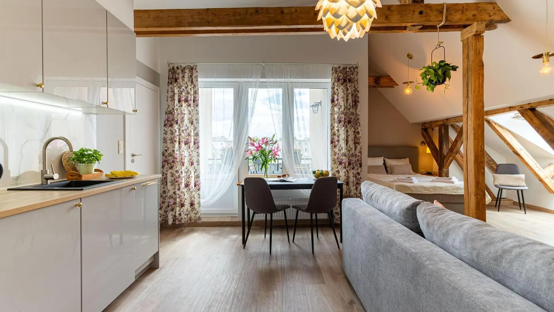 Dziewanowskiego By Downtown Apartments Гданьск