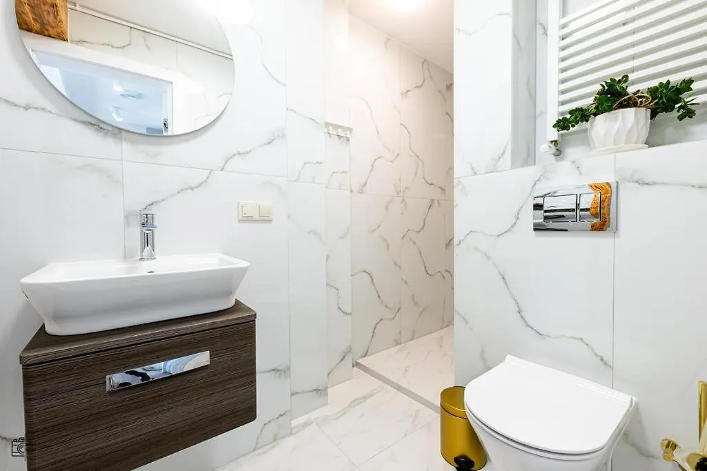 Dziewanowskiego By Downtown Apartments Гданьск